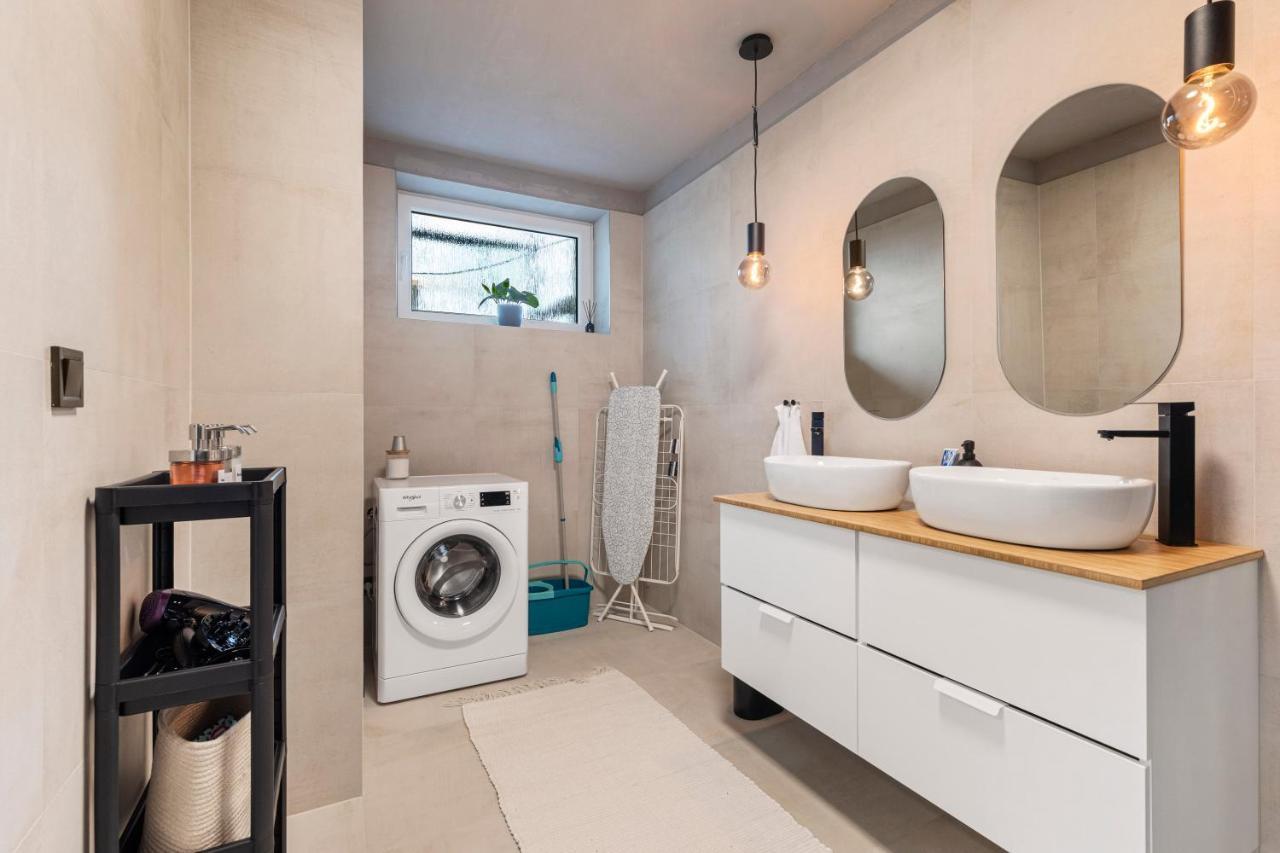 Appartamento Sofia - With Parking Bratislava